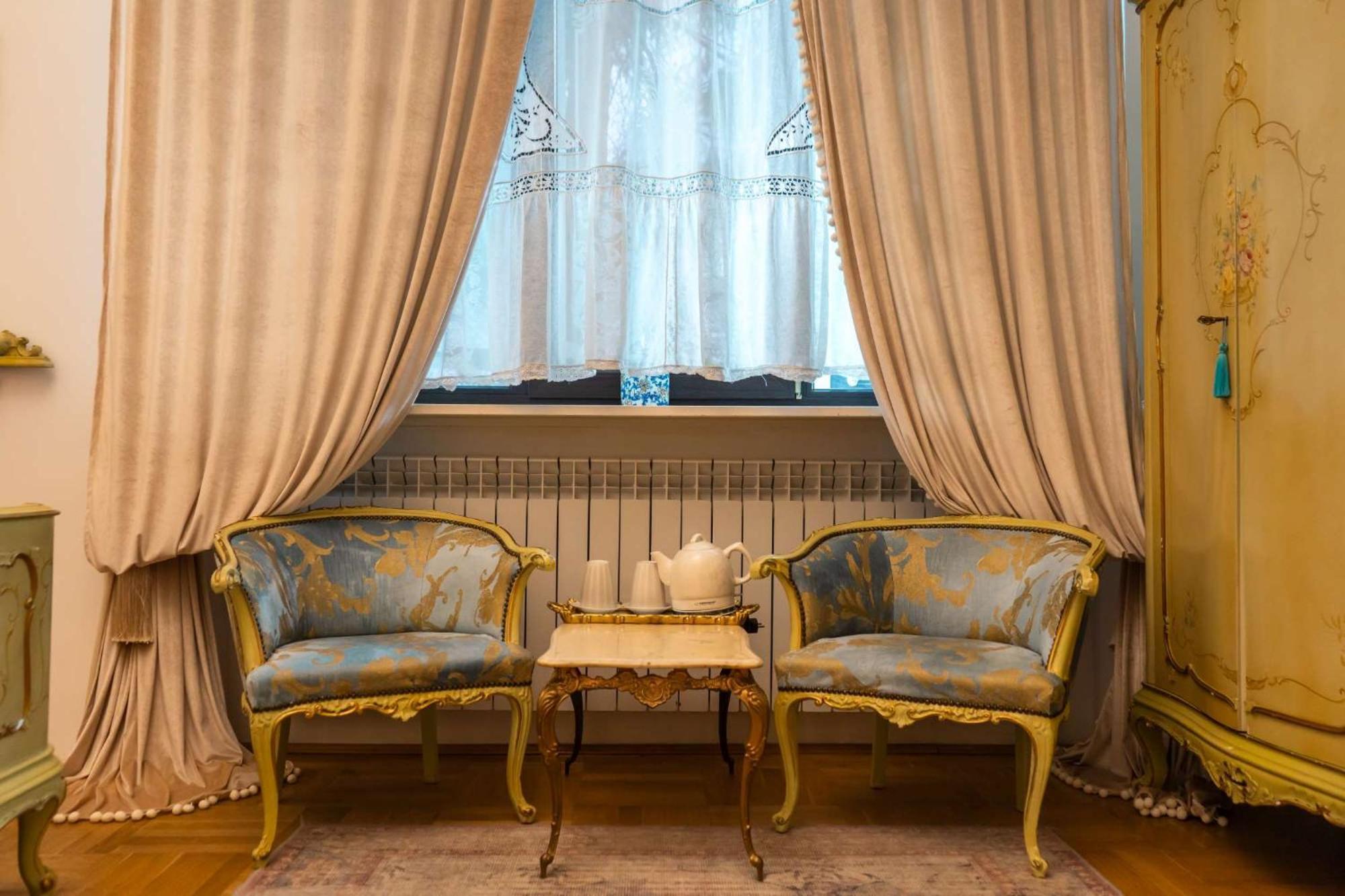 Conacul Coroanei Luxury Boutique Hotel Бухарест Екстер'єр фото